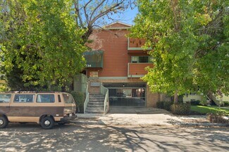 Long Beach, CA undefined - 1734 E Erie St