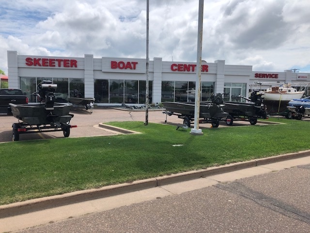 321 W Prairie View Rd, Chippewa Falls, WI for Sale