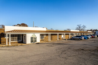 Overland Park, KS Storefront - 15205 Metcalf Ave