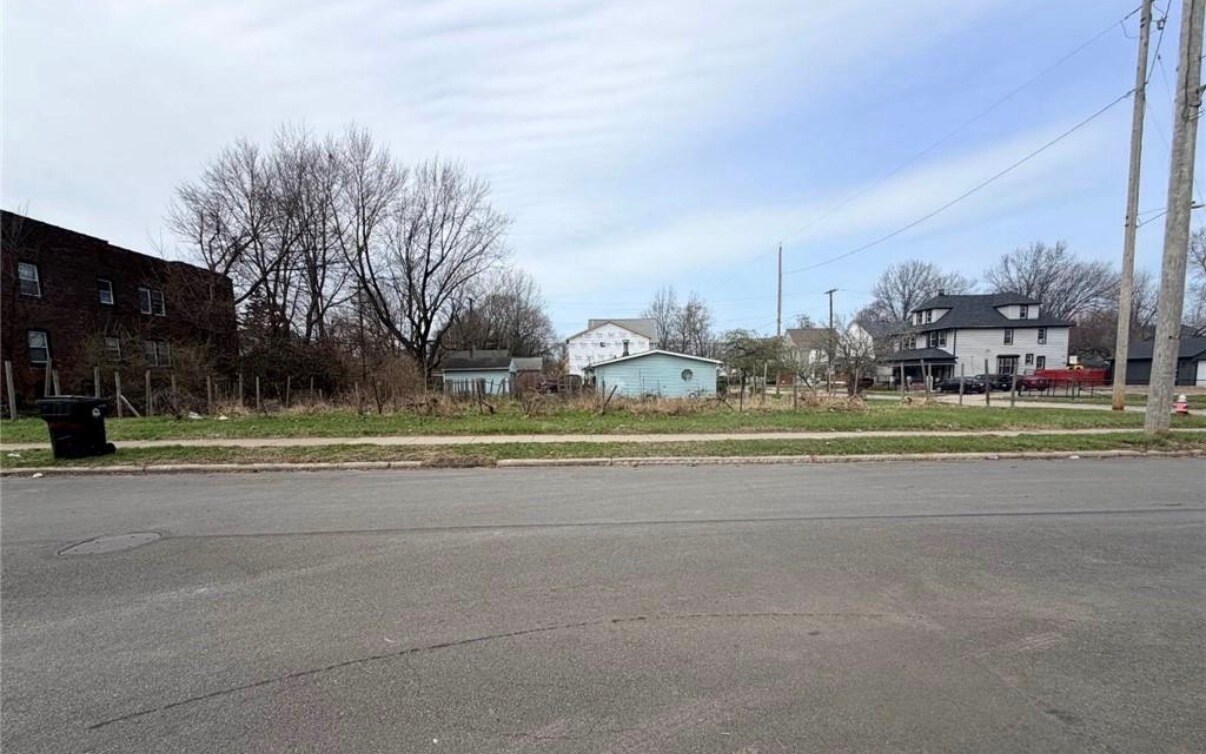 1426 115th st, Cleveland, OH for Sale