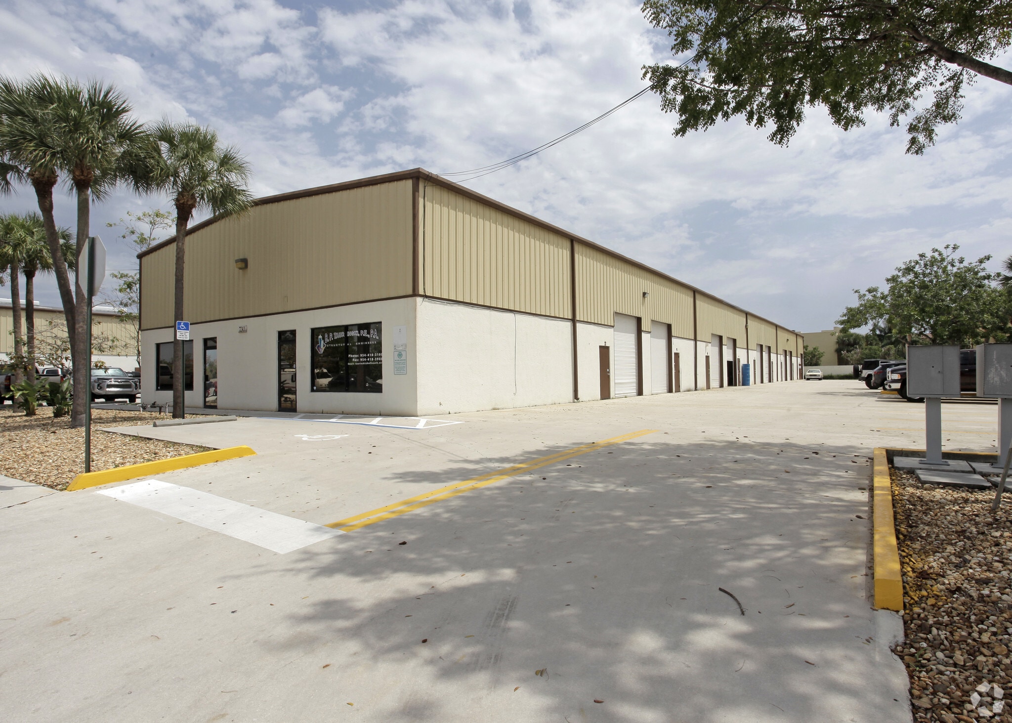 730 S Deerfield Ave, Deerfield Beach, FL for Rent
