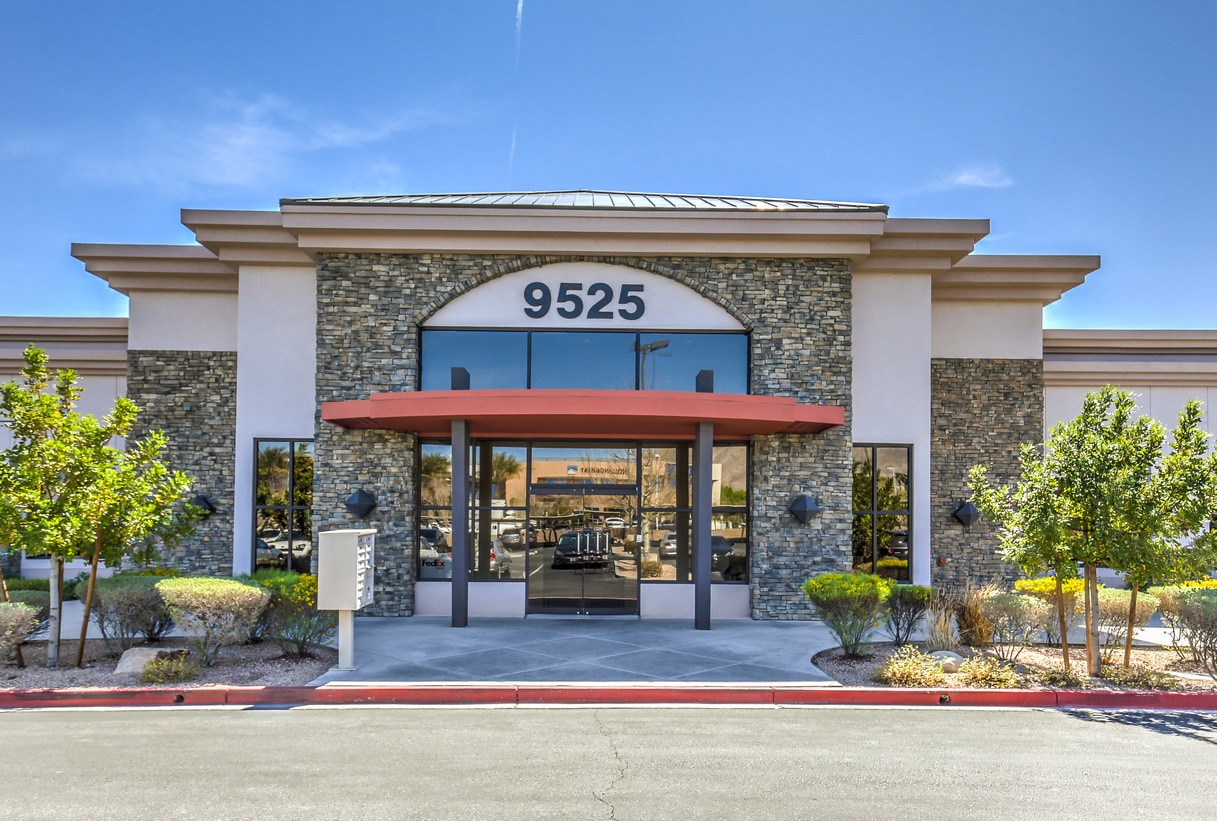 9525 Hillwood Dr, Las Vegas, NV for Rent
