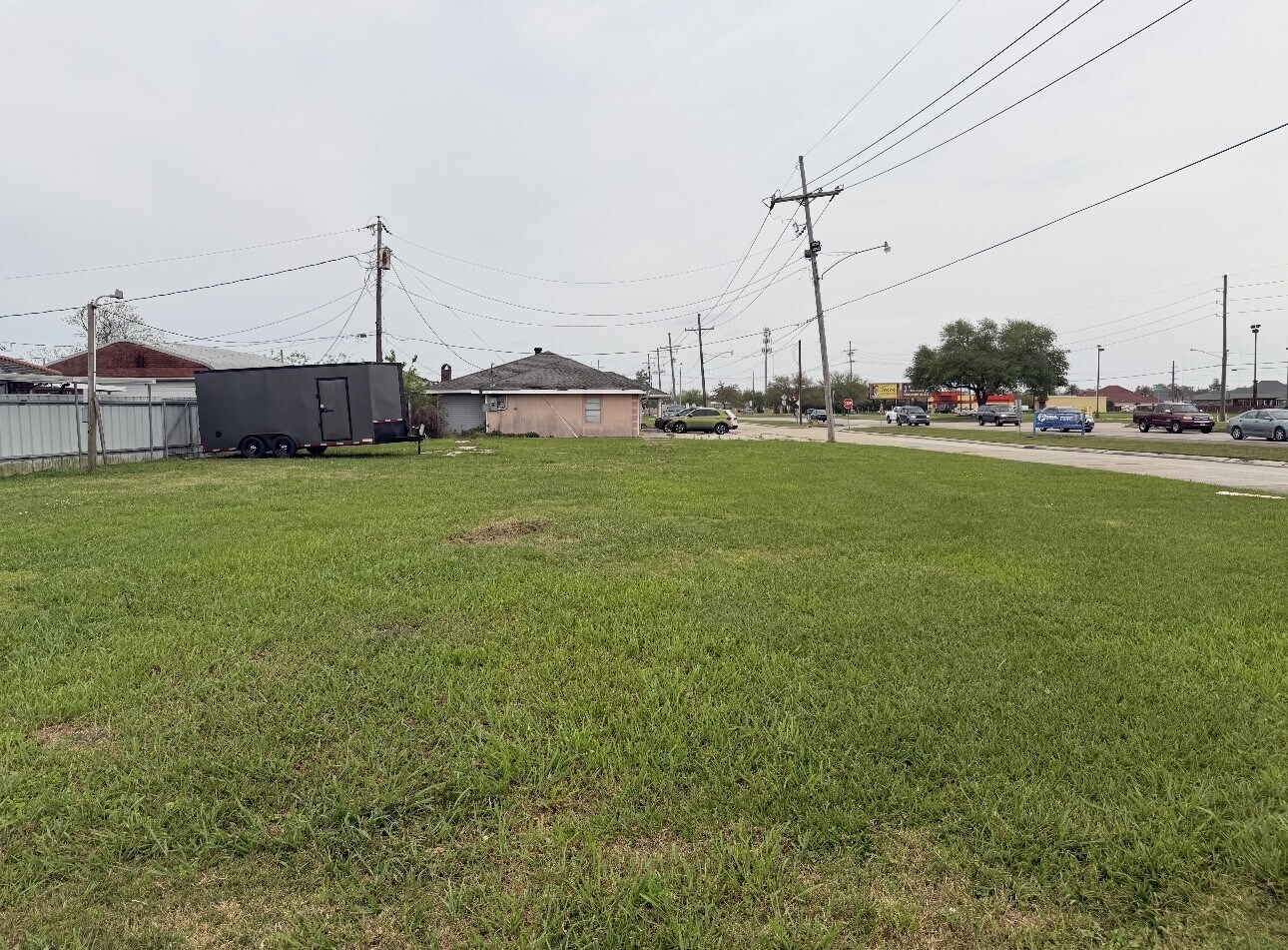 Lawrence Lane, Meraux, LA for Sale