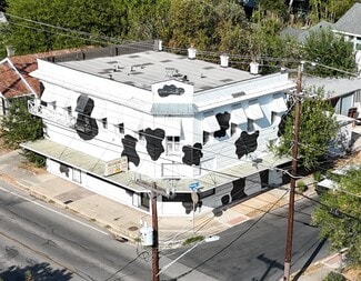 San Antonio, TX Freestanding - 1720 S Presa St San Antonio, TX Freestanding - 1720 S Presa St