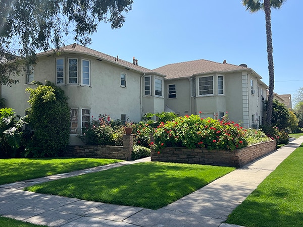 8686 W Olympic Blvd, Los Angeles, CA for Sale