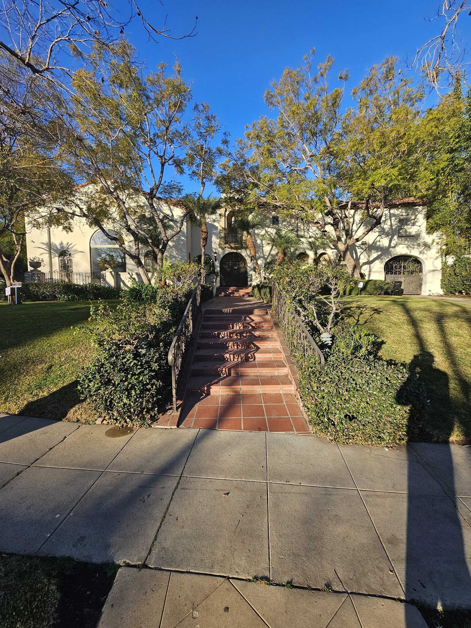 217 S Hudson Ave, Los Angeles, CA for Rent