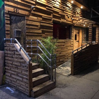 Brooklyn, NY Retail - 291 Hooper St