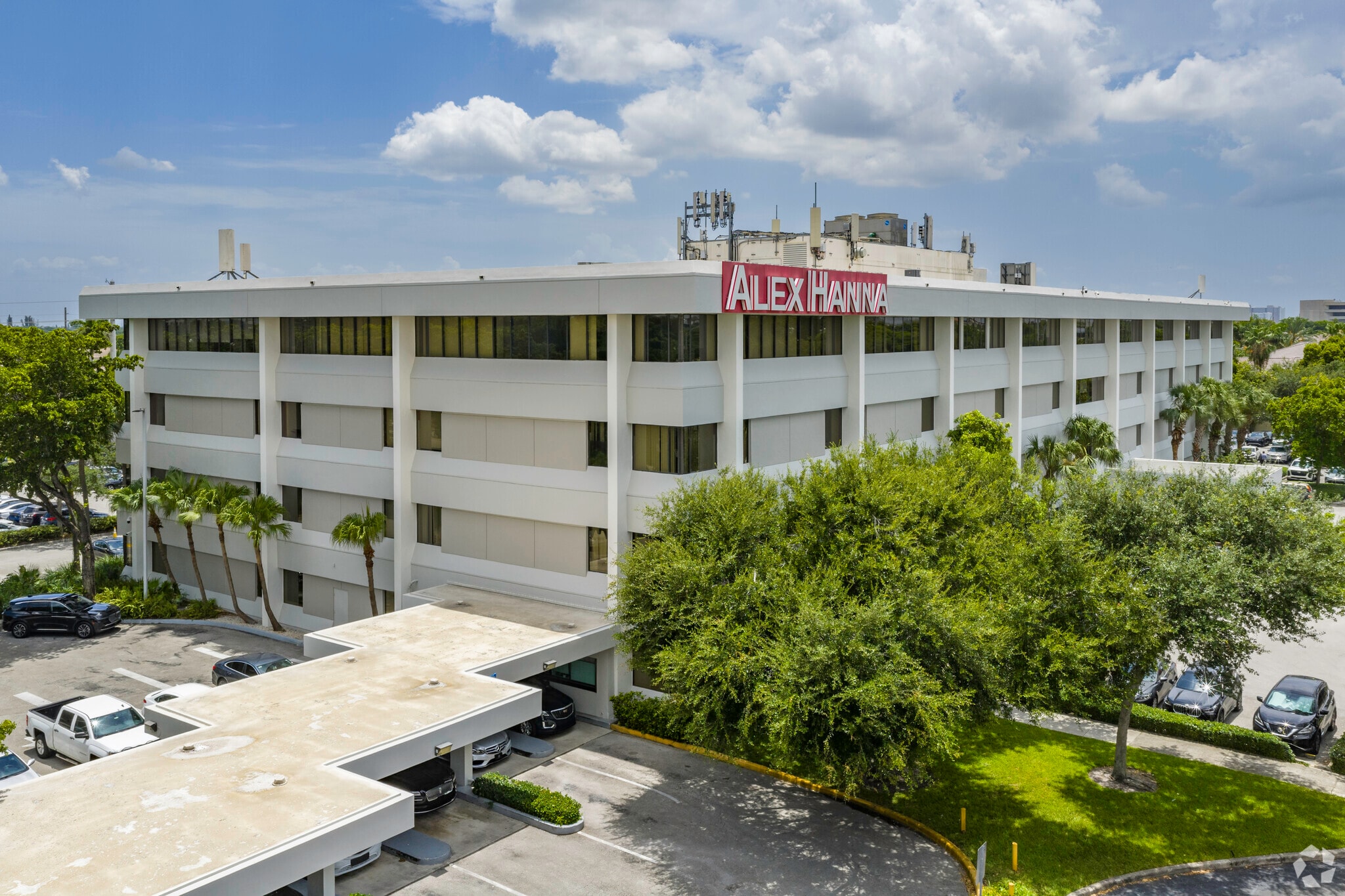 8700 W Flagler St, Miami, FL for Rent
