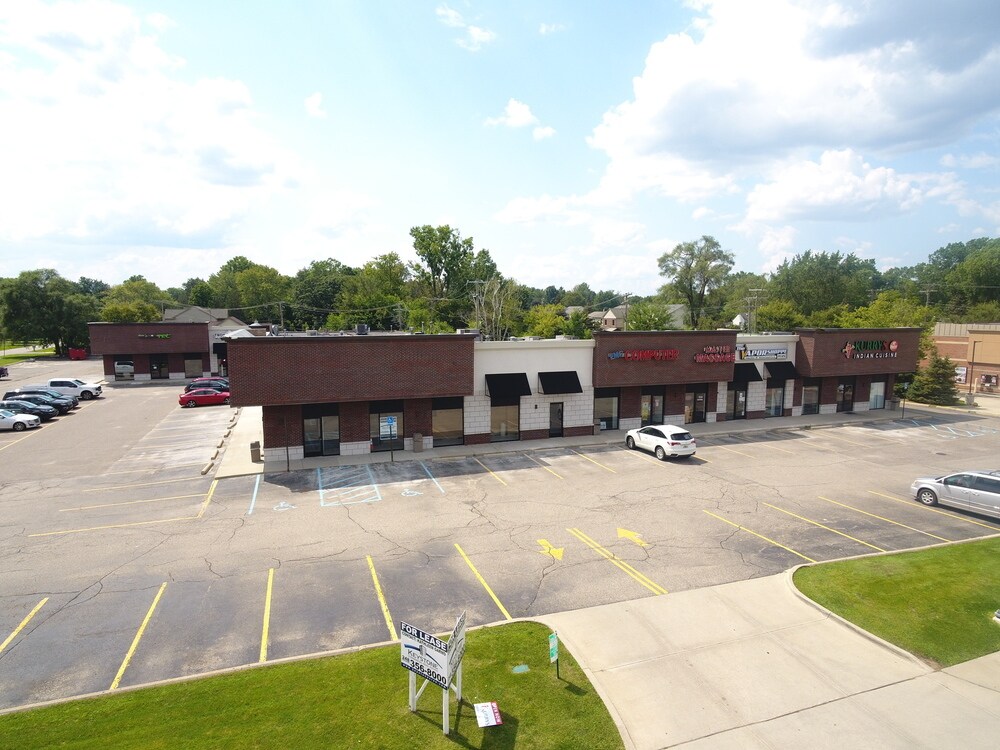 3271-3303 Rochester Rd, Troy, MI for Rent