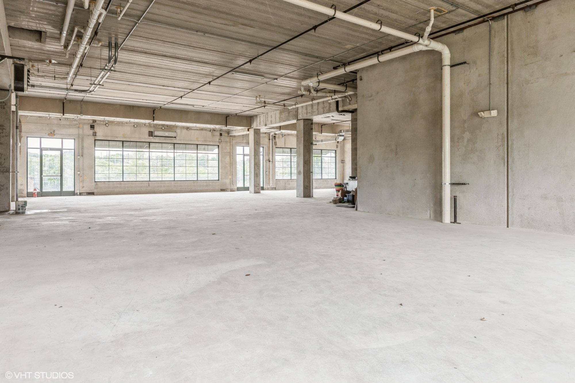 160 S River St, Aurora, IL for Rent