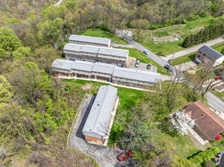 Pittsburgh, PA Apartments - 1567 Cathell Rd