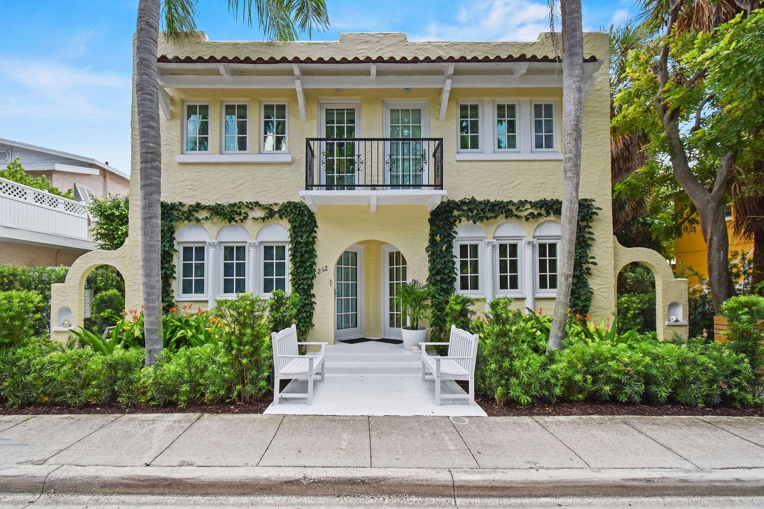 212 Oleander Ave, Palm Beach, FL for Sale