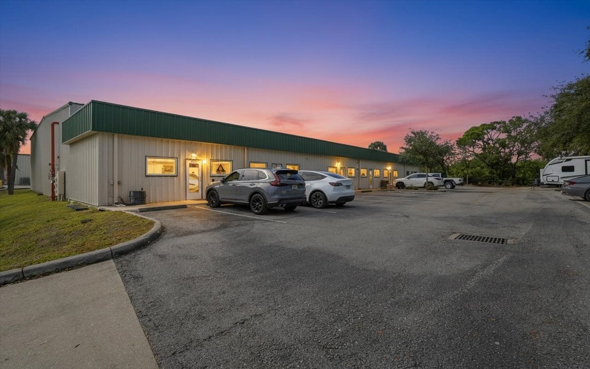 6600-6612 26th Ct E, Sarasota, FL for Sale