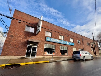Pittsburgh, PA Showroom - 110 Penn Ave