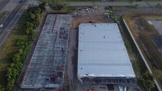 Palmetto, FL Self-Storage Facilities - 2419 E 85th St