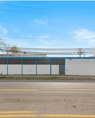 14286 Meyers Rd, Detroit, MI for Rent