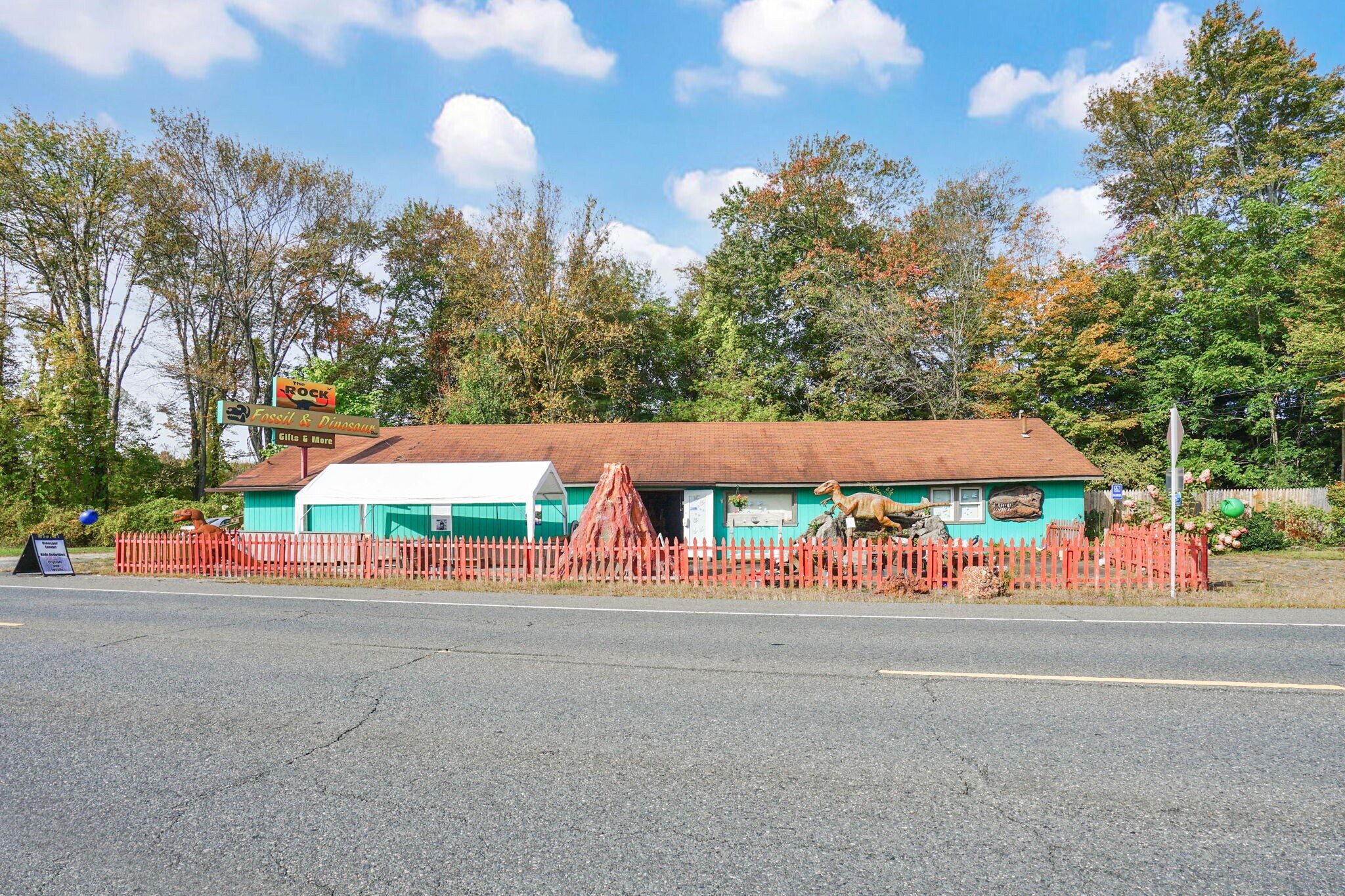 213 Greenfield Rd, South Deerfield, MA for Sale