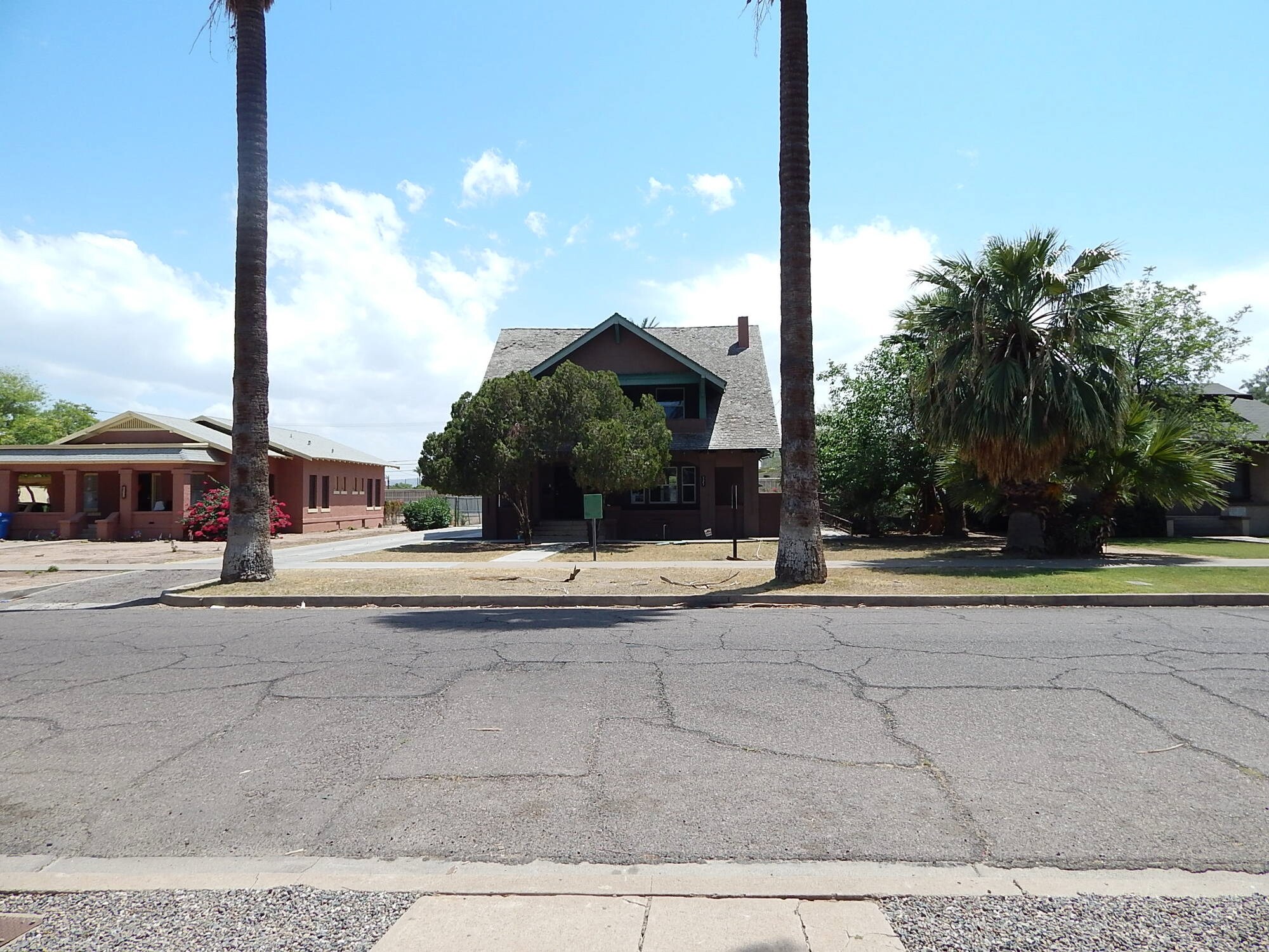 323 E Willetta St, Phoenix, AZ for Rent