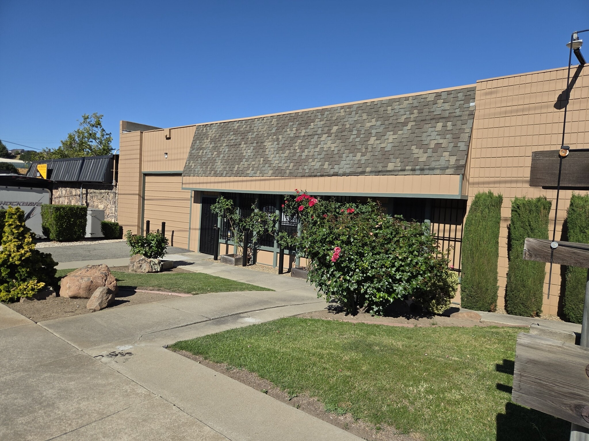 895 Howe Rd, Martinez, CA for Sale