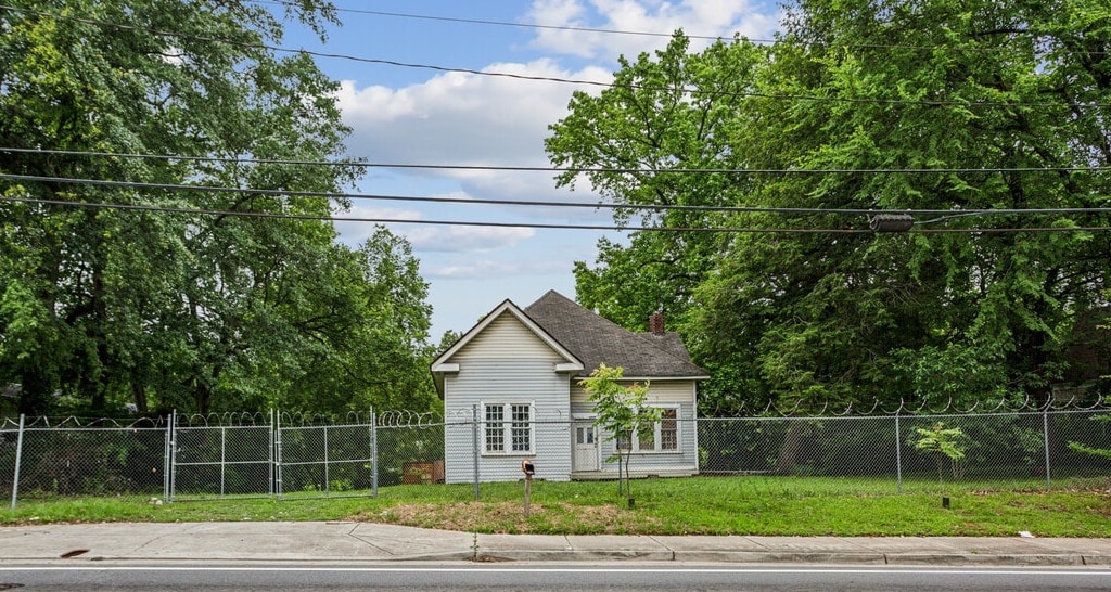 2342 Bolton Rd, Atlanta, GA for Rent