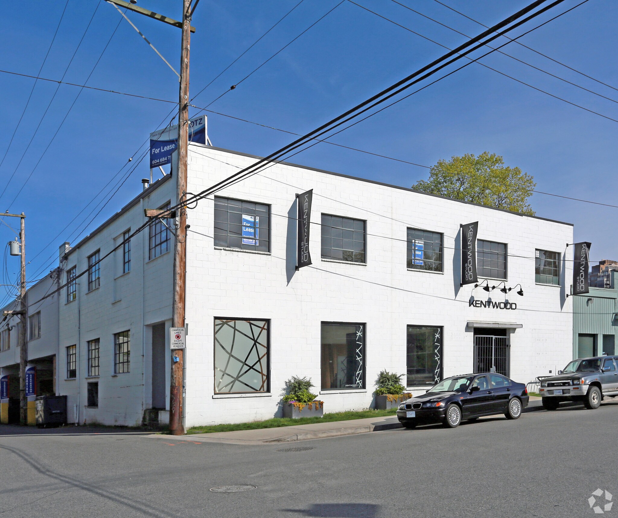 2058-2060 Pine St, Vancouver, BC for Rent