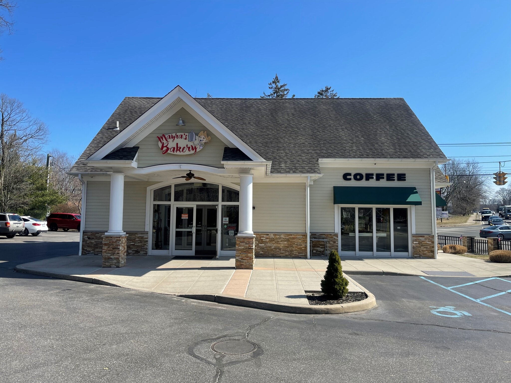 781 Hawkins Ave Lake Grove, NY 11755 Retail Property for Sale on