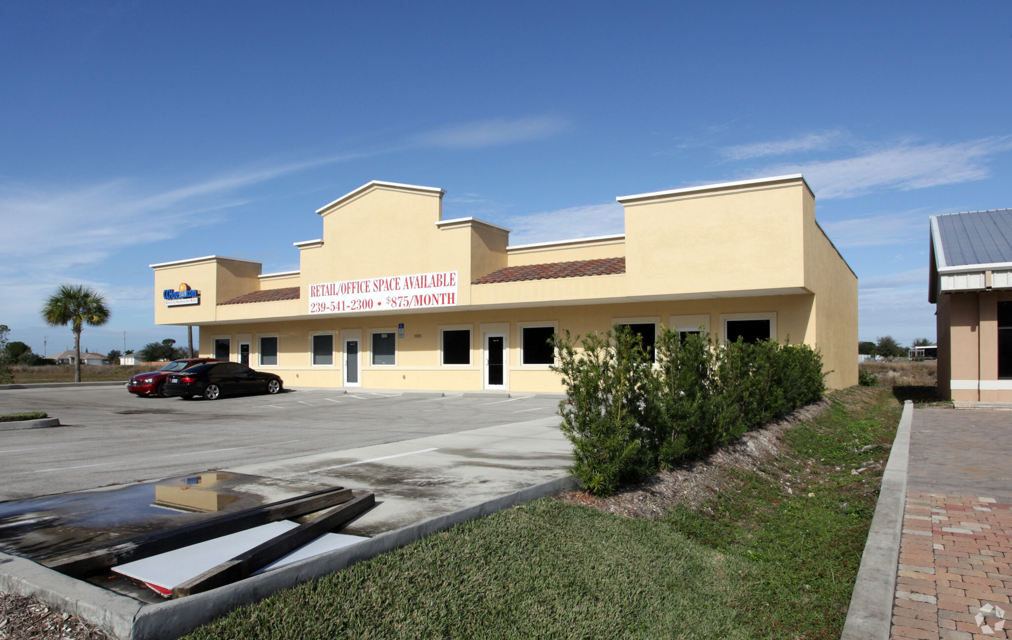 1925 NE 10th Ter, Cape Coral, FL for Rent