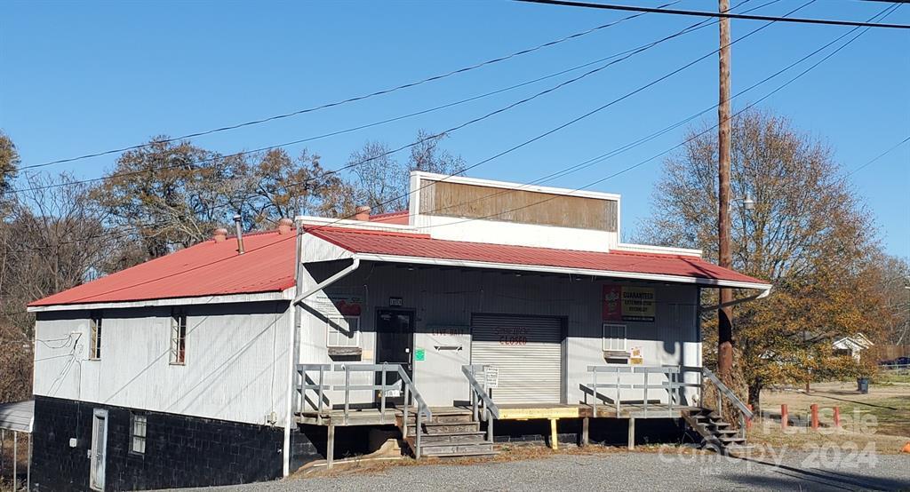 214 E Trade St, Dallas, NC for Sale