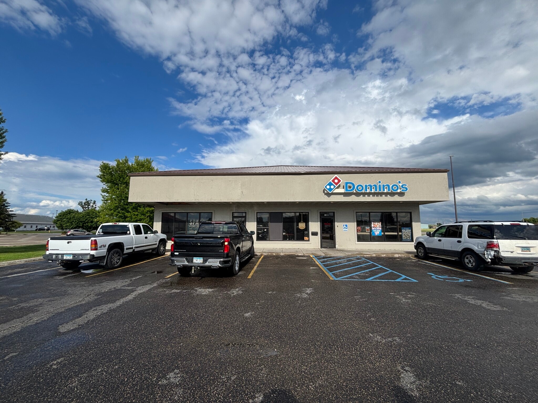 130 Gateway Dr NE, East Grand Forks, MN for Rent