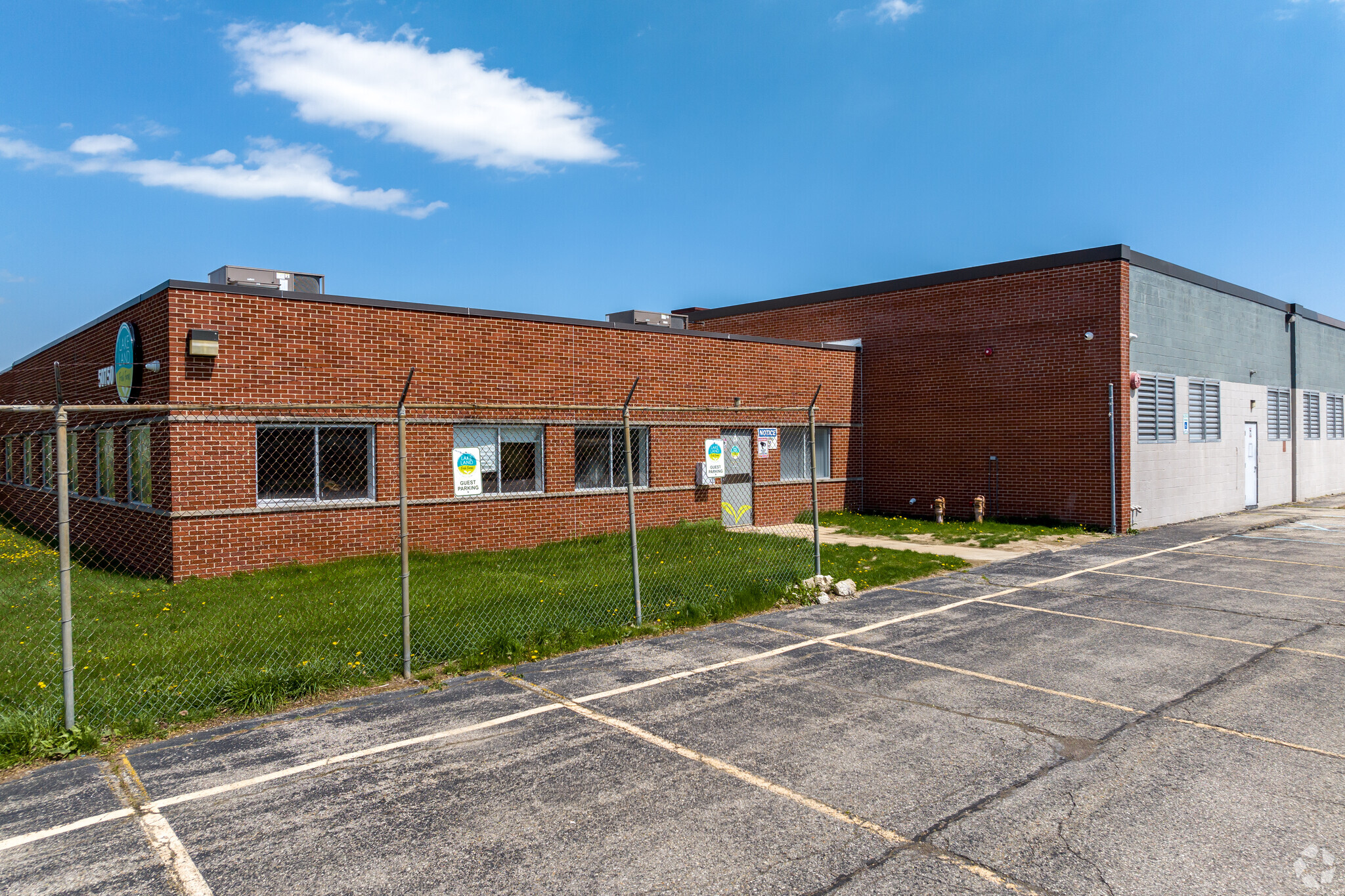 50750 E Russell Schmidt Blvd, Chesterfield, MI for Rent