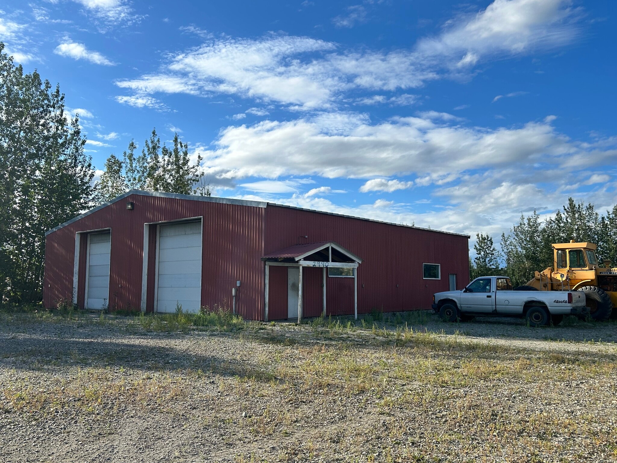 2431 Hill Rd, Fairbanks, AK for Sale