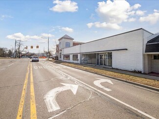 Royal Oak, MI Storefront - 1107 Crooks Rd