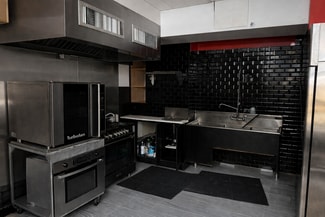 Brooklyn, NY Retail - 676 Nostrand Ave