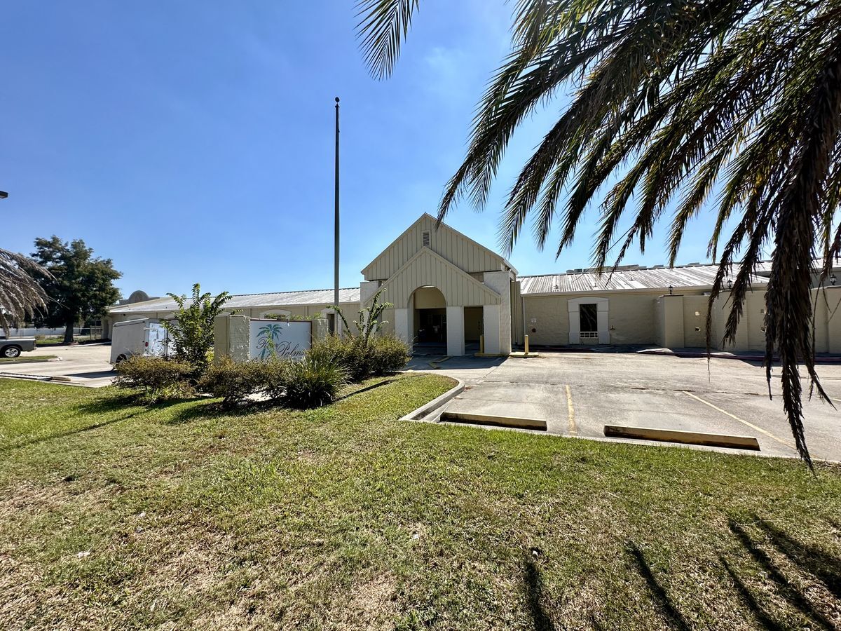 5301 Tullis Dr, New Orleans, LA for Sale