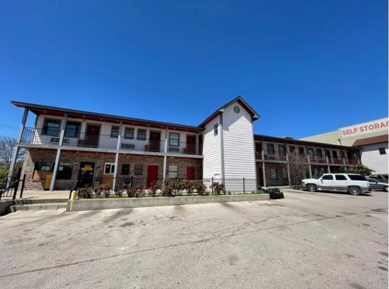 2607 S I-35, Austin, TX for Sale