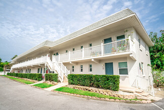 Clearwater, FL Apartments - 1142 Sunset Point Rd