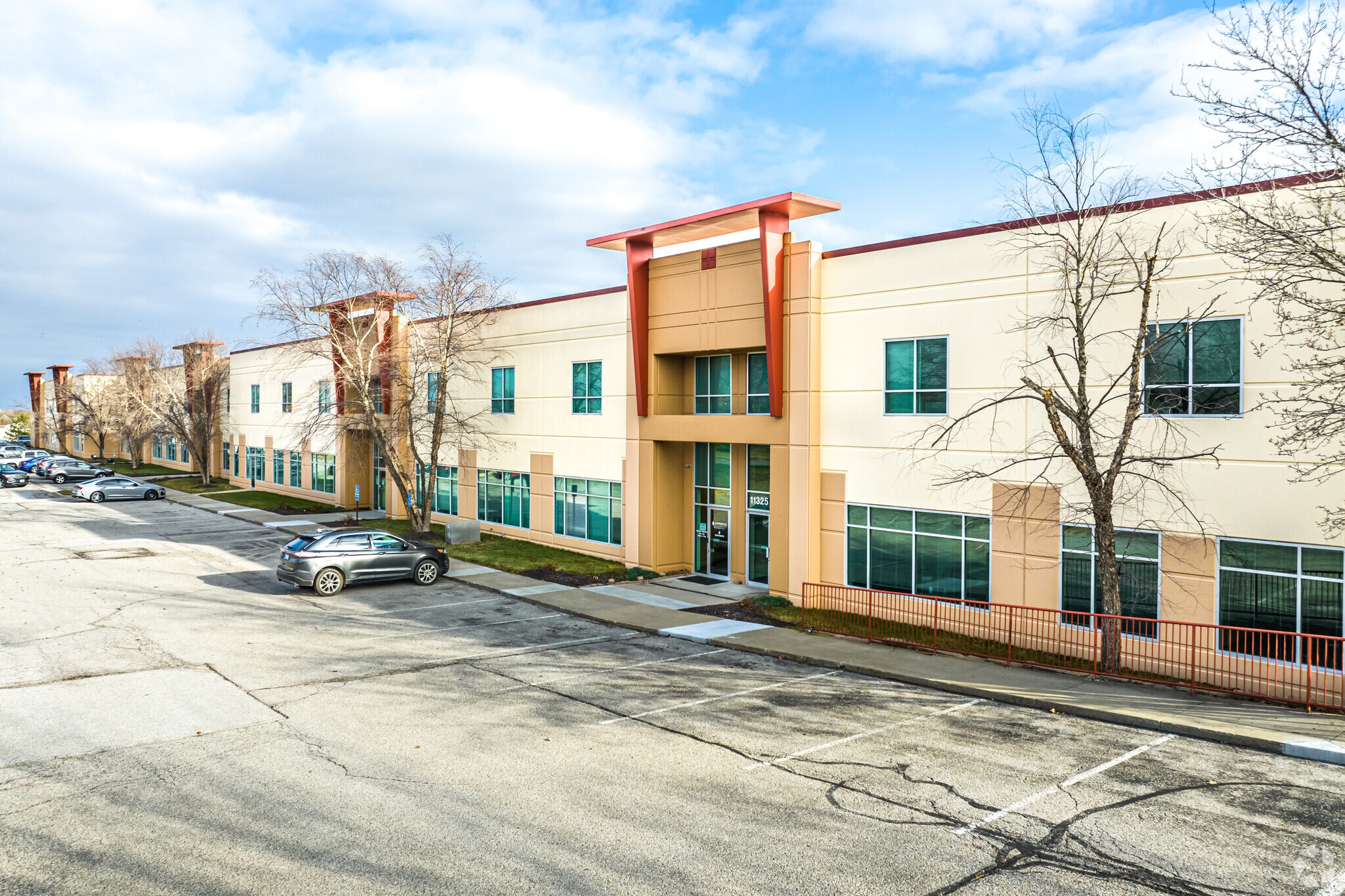 11301-11325 Strang Line Rd, Lenexa, KS for Rent