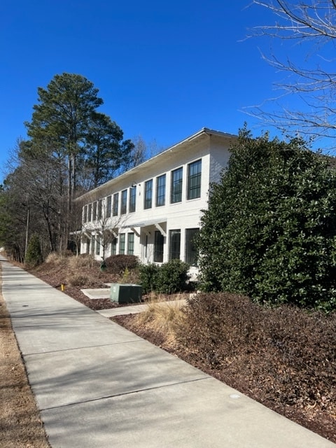 131 Roswell St, Alpharetta, GA for Rent