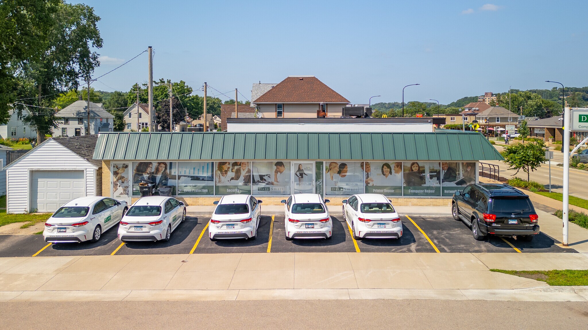 903 Broadway Ave N, Rochester, MN for Sale