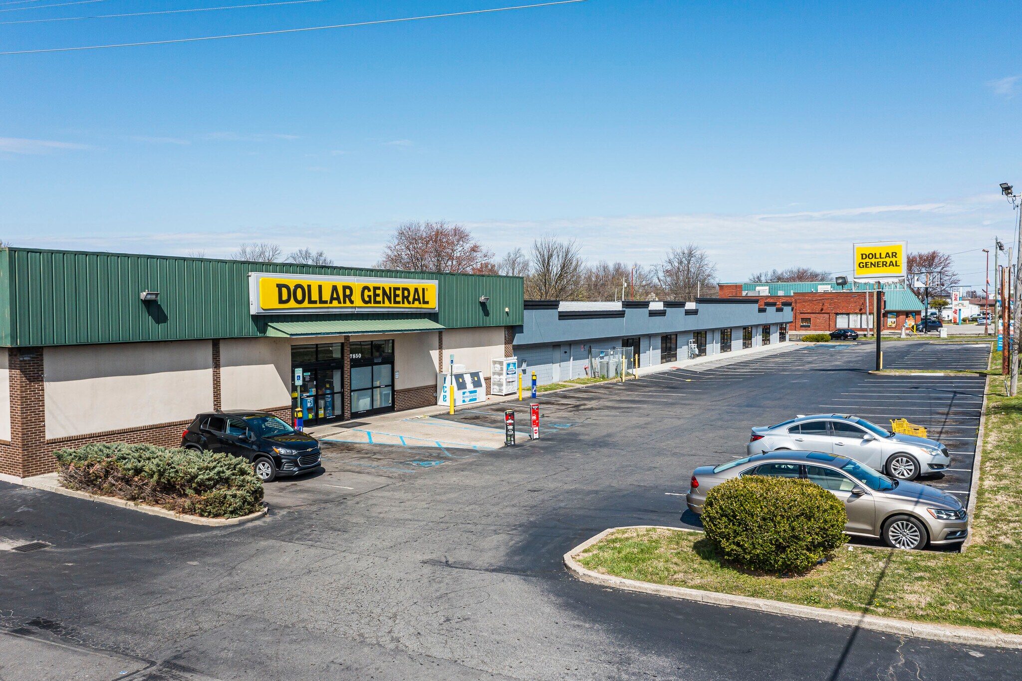 7846 Dixie Hwy, Louisville, KY for Sale