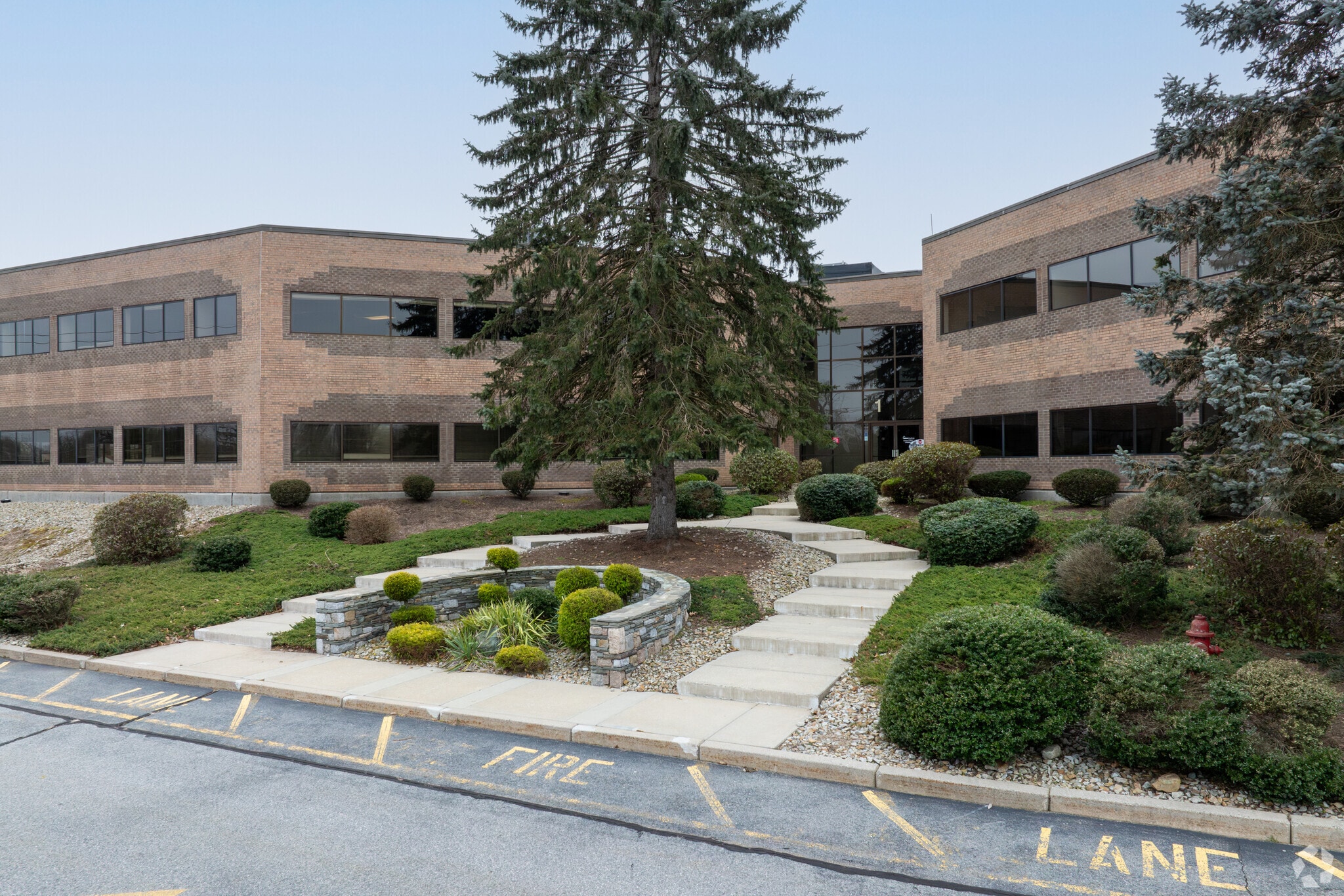 25 Blackstone Valley Pl, Lincoln, RI for Rent