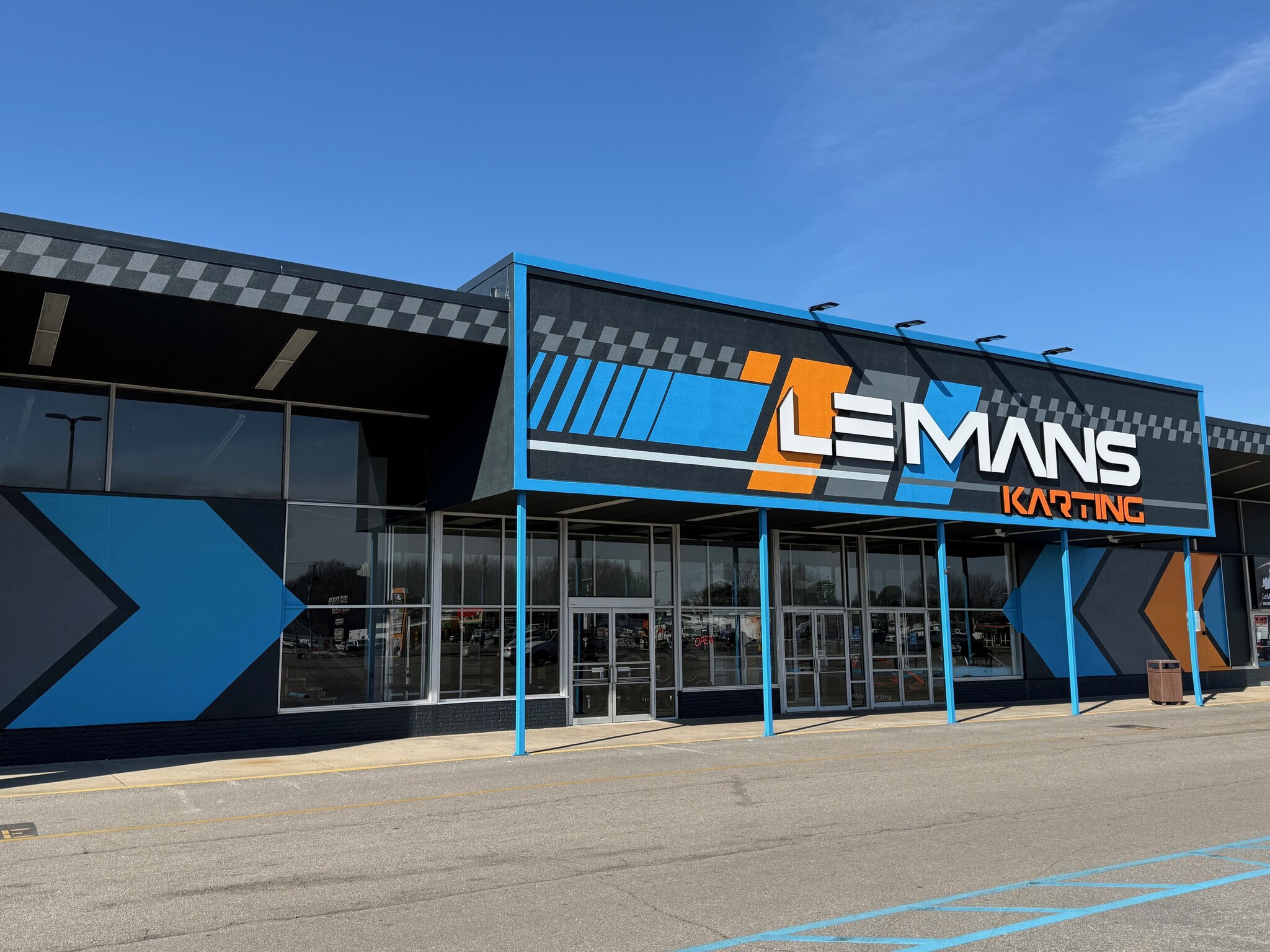 2858-2884 Airline Blvd, Portsmouth, VA for Sale