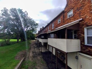 Pontiac, MI Apartments - 25 Maynard Ct