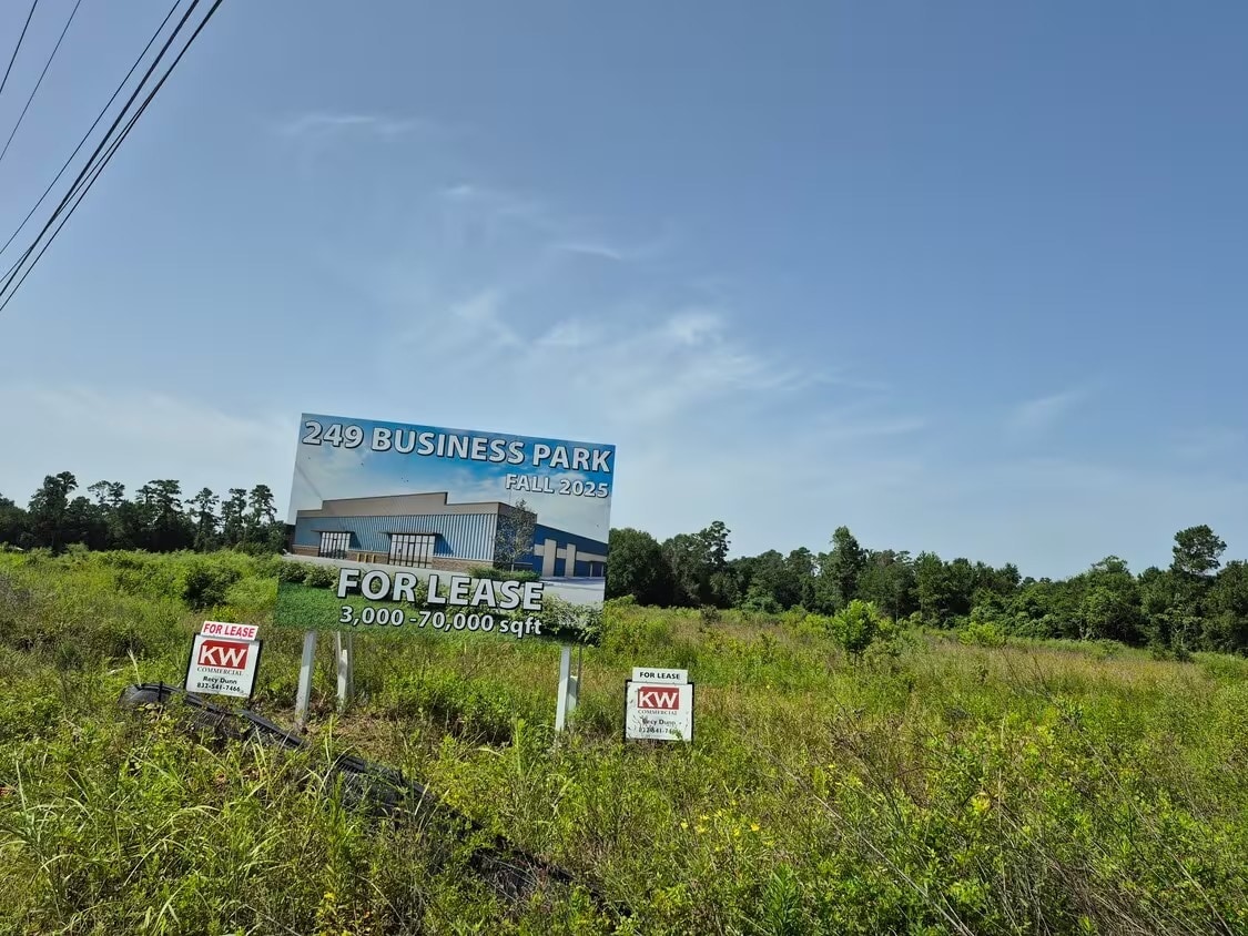 0 SH 249 Fwy, Pinehurst, TX for Rent