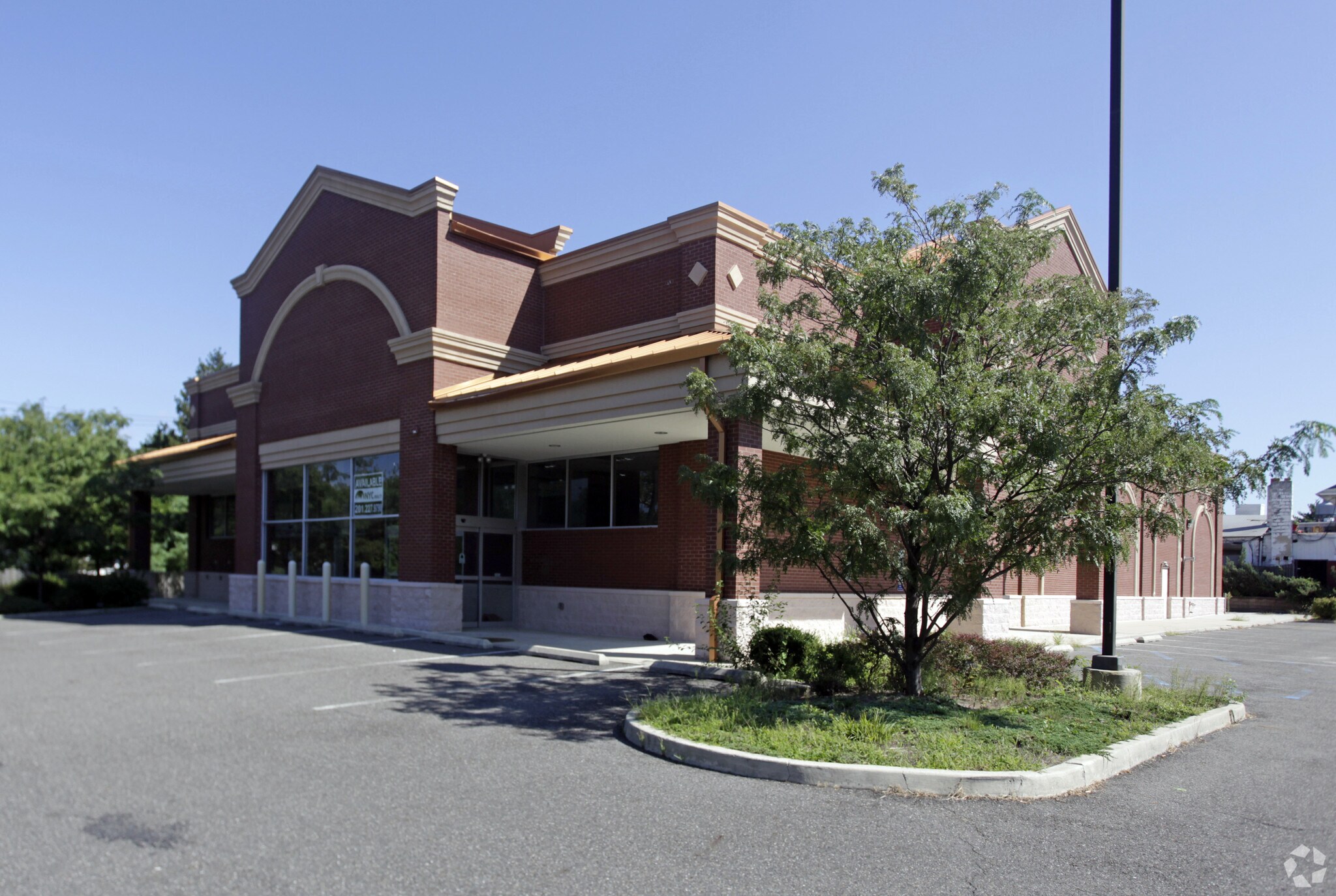 1 E Kings Hwy, Audubon, NJ for Rent