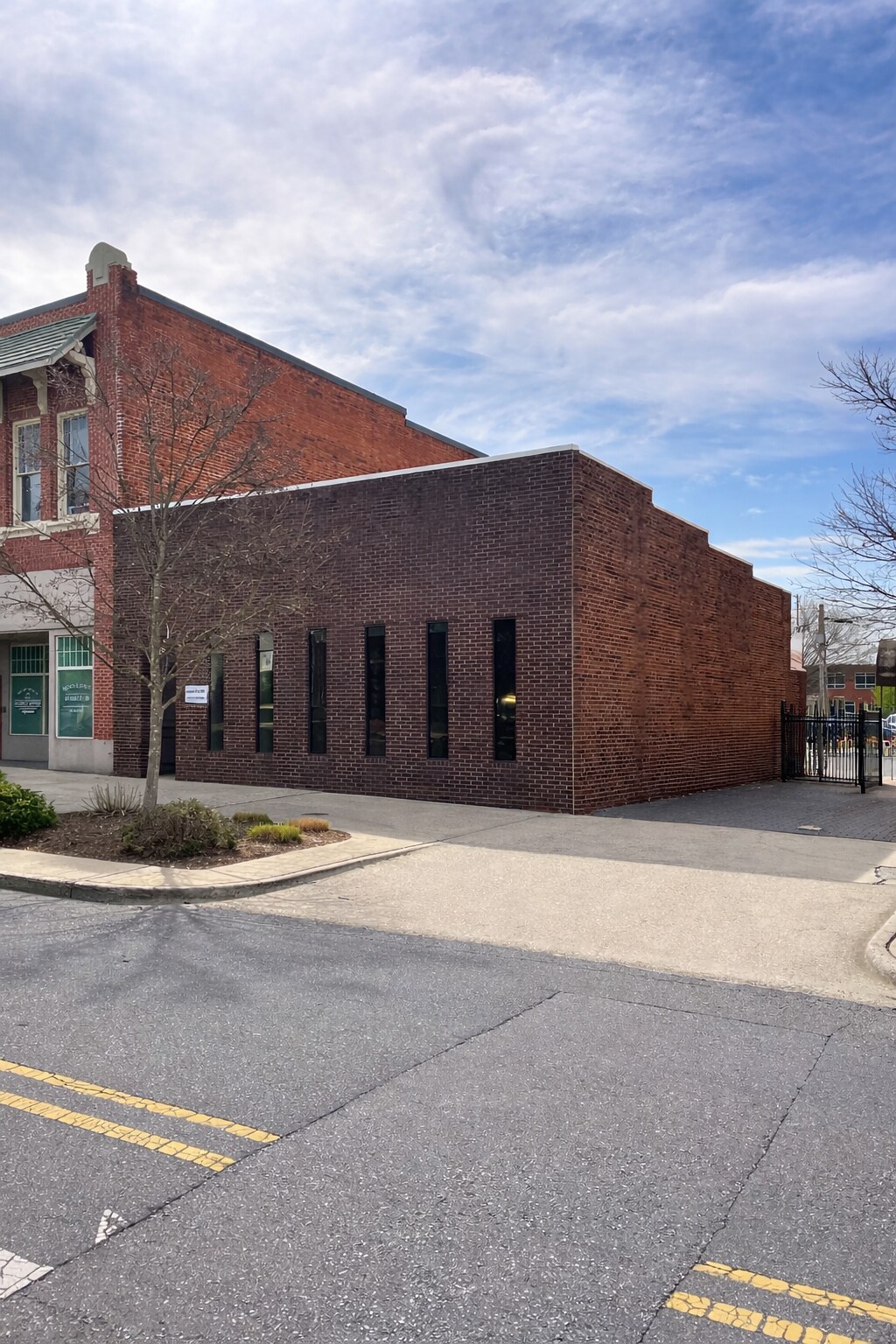 275 W Main Ave, Gastonia, NC for Rent