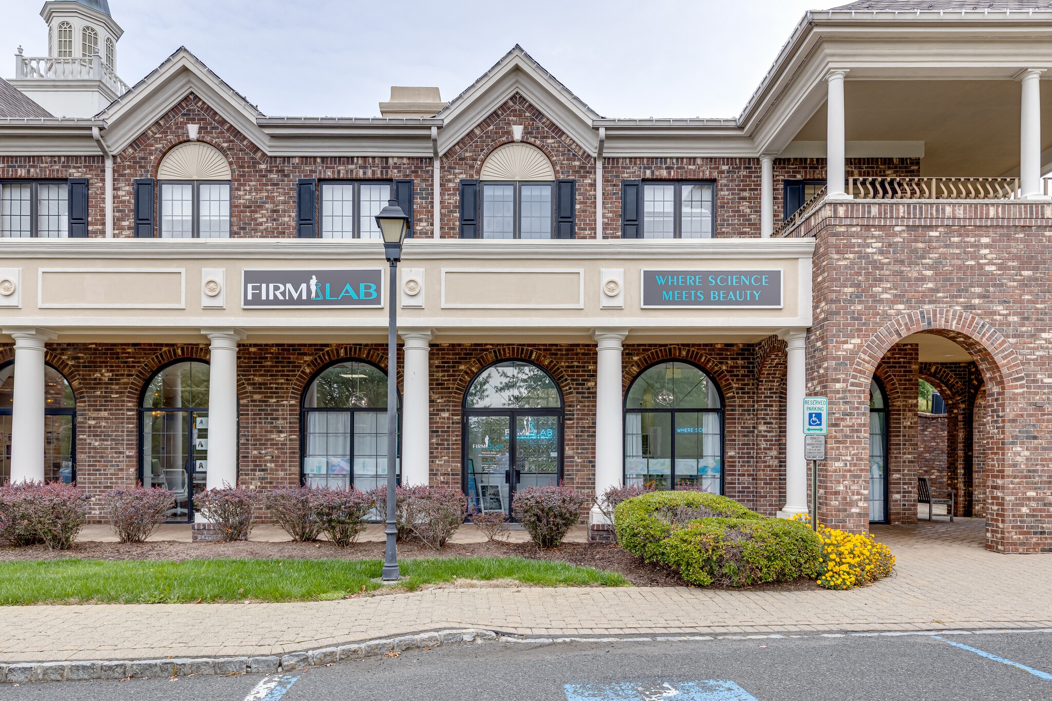 102-112 Town Center Dr, Warren, NJ for Rent