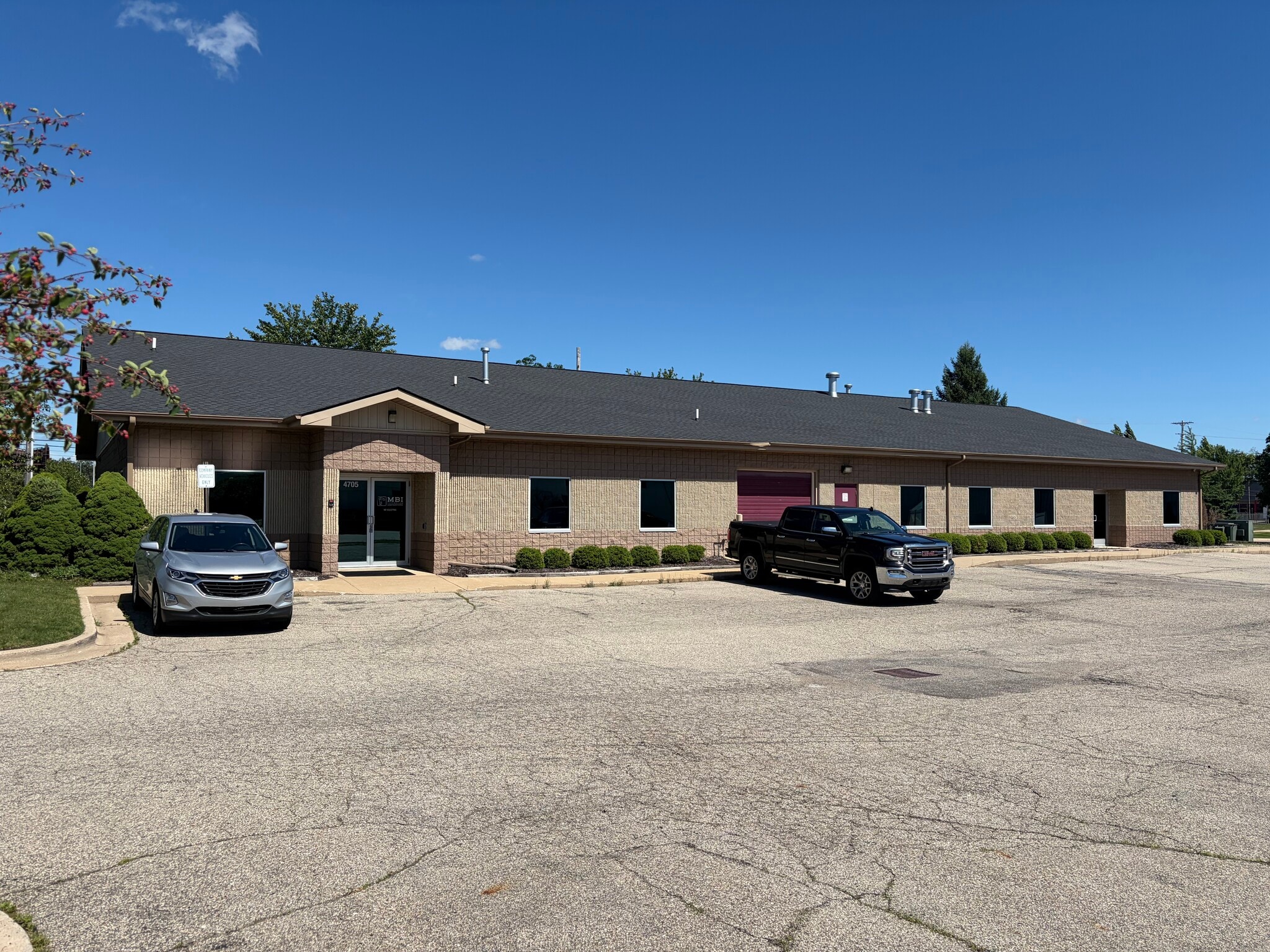 4705 Clyde Park Ave SW, Grand Rapids, MI for Sale