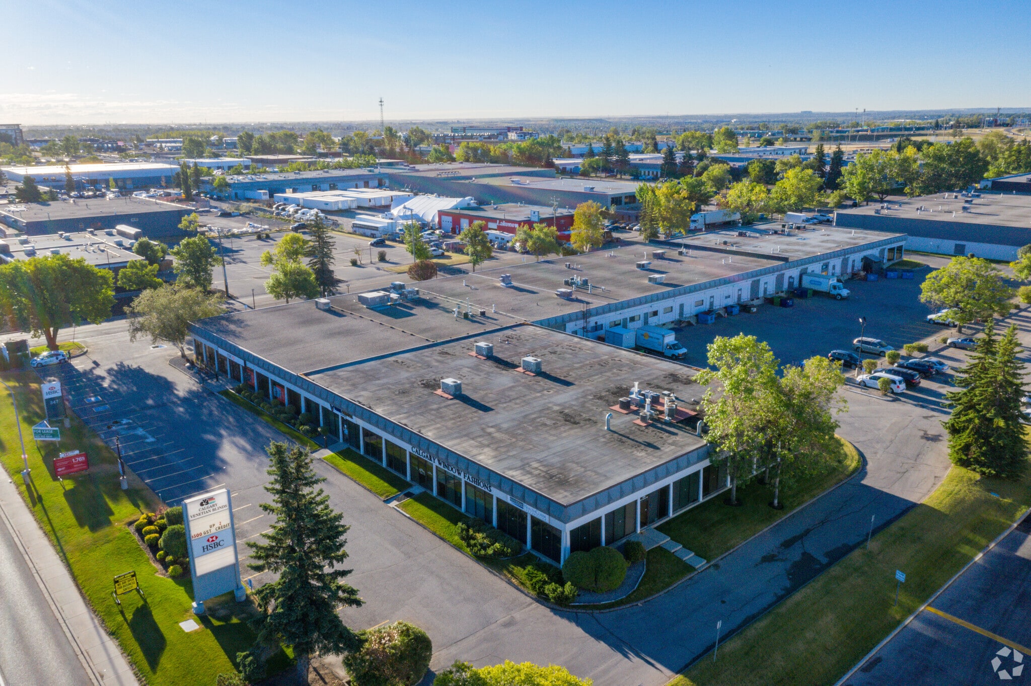 5901-5923 3rd St SE, Calgary, AB for Rent