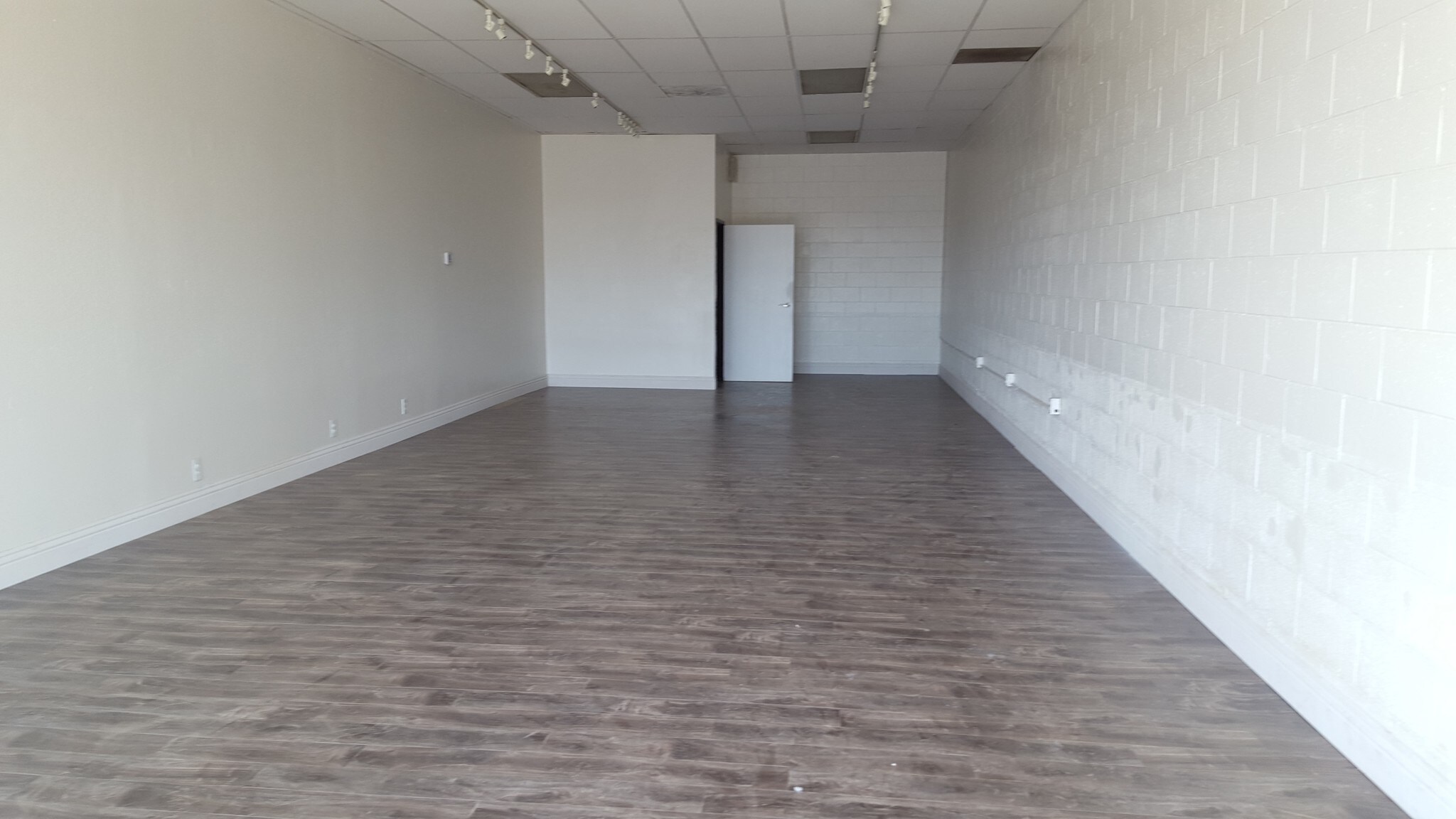 12901-12925 Sherman Way, North Hollywood, CA for Rent